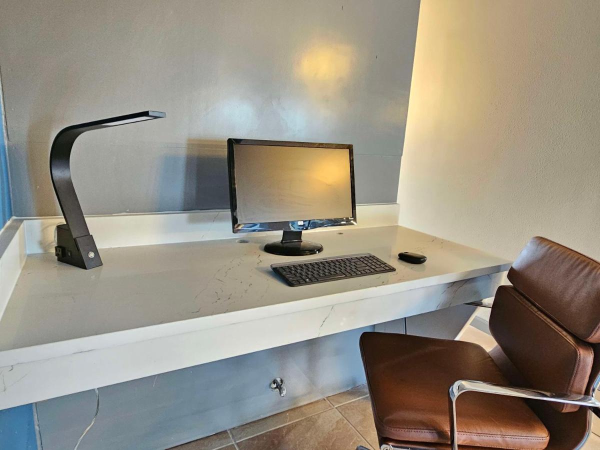 Surestay Studio By Best Western Victoria Eksteriør bilde